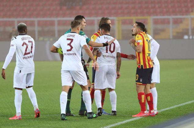 Gargiulo e Majer regalano al Lecce una notte da primi della classe: scacco alla Reggina, 2 a 0 - Corriere Salentino