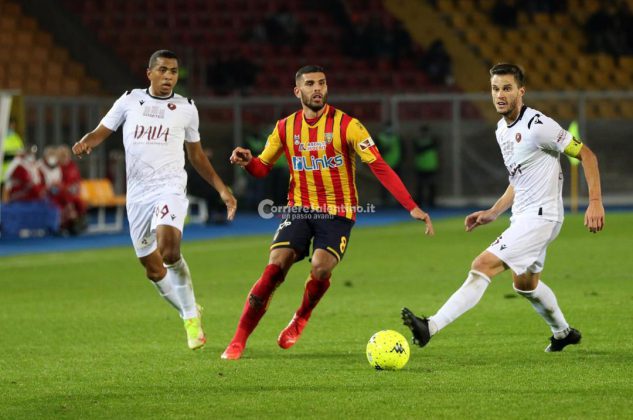 Gargiulo e Majer regalano al Lecce una notte da primi della classe: scacco alla Reggina, 2 a 0 - Corriere Salentino