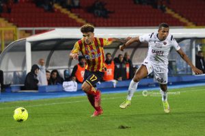 Le pagelle dei giallorossi: Lucioni direzione perfetta del reparto; Majer è sublime - Corriere Salentino