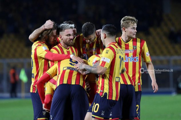 Gargiulo e Majer regalano al Lecce una notte da primi della classe: scacco alla Reggina, 2 a 0 - Corriere Salentino