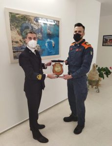 Guardia Costiera, la nave "De Grazia" in sosta nel porto di Otranto - Corriere Salentino