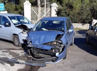 Violento impatto tra auto all’incrocio: uno dei feriti trasportato in ospedale