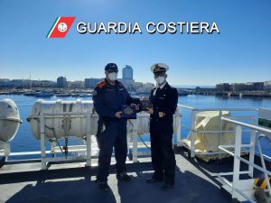 L’Istituto Nautico di Gallipoli in visita a bordo di Nave Diciotti - Corriere Salentino