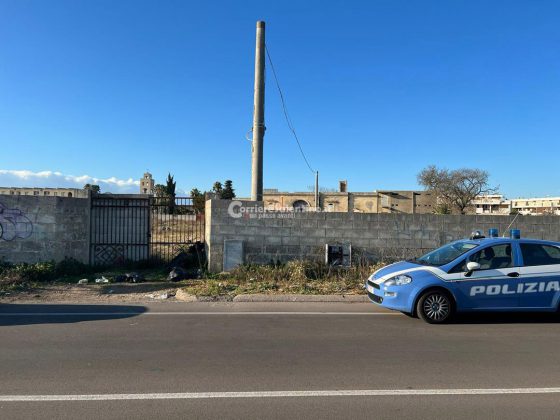 Terzo sgombero in pochi mesi: allontanata coppia di artisti di strada da una masseria della Diocesi - Corriere Salentino
