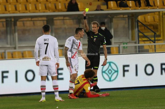 Un autogol regala al Lecce 3 punti d’oro - Corriere Salentino