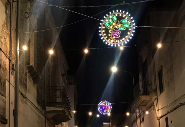 Caprarica, ancora pochi giorni per ammirare le luminare natalizie progettate dai bambini - Corriere Salentino