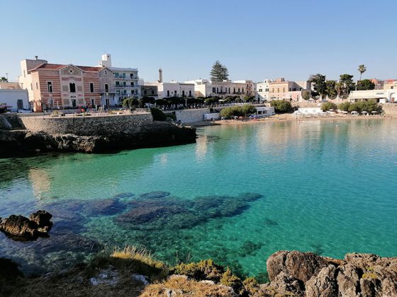 Passeggiata a Santa Maria al Bagno, tra storia e mare cristallino - Corriere Salentino