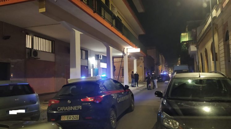 Molotov contro la caserma dei carabinieri: l'attentato a tre giorni dall'operazione antimafia - Corriere Salentino