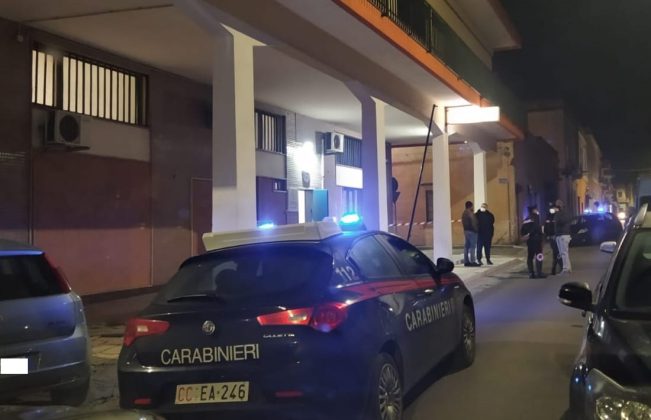 Molotov contro la caserma dei carabinieri: l'attentato a tre giorni dall'operazione antimafia - Corriere Salentino
