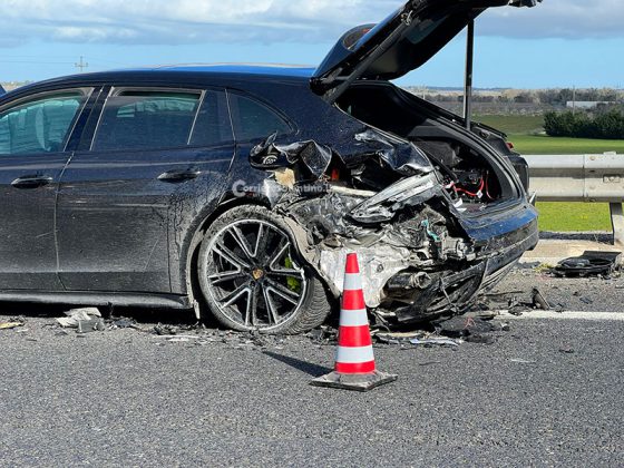 Schianto tra auto sulla Lecce - Maglie, i "curiosi" si fermano sulla statale e causano tamponamento: 4 feriti - Corriere Salentino