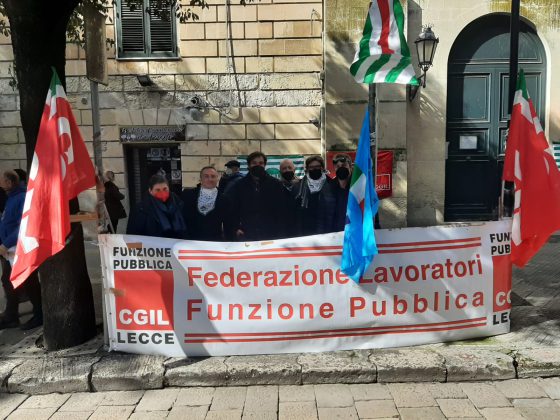 Ispettorato del Lavoro, nuovo sit-in di protesta a Lecce - Corriere Salentino