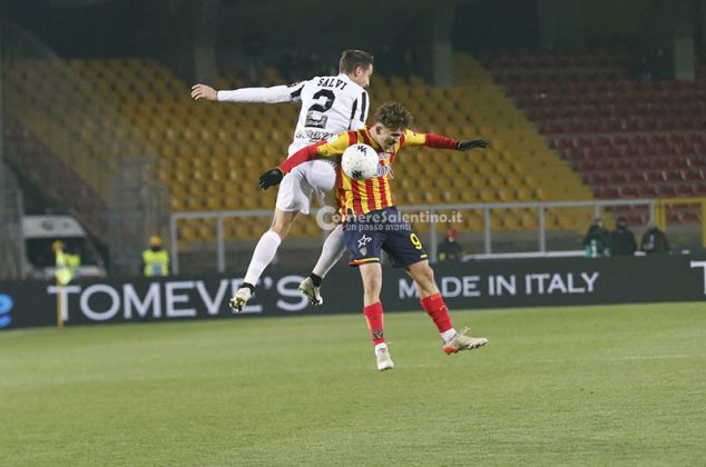 Rodriguez e Coda regalano al Lecce la vetta solitaria: 3-1 contro un Ascoli mai domo - Corriere Salentino