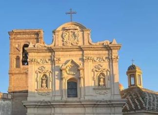 Due giovani vite stroncate in poche ore: un’intera comunità in lutto