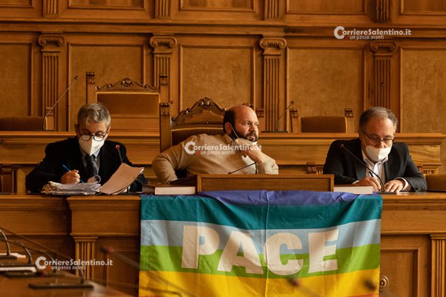 La Provincia di Lecce condanna in un Consiglio monotematico l’aggressione militare della Russia contro lo Stato indipendente e sovrano ucraino - Corriere Salentino