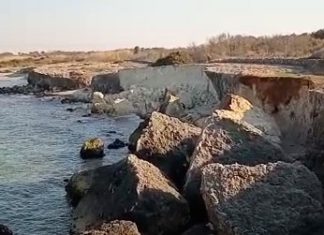 Melendugno: la falesia cede ancora, nuovo crollo questa volta a San Basilio