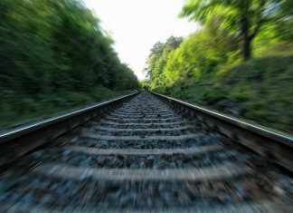 Ritrovata su un treno la sedicenne scomparsa da Ugento, proseguono le ricerche dell’altra ragazza