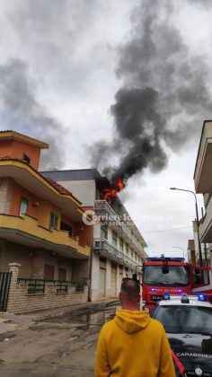 Divampa un incendio in casa: disabile 46enne muore tra le fiamme. Quattro feriti - Corriere Salentino