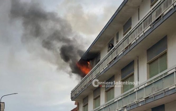 Divampa un incendio in casa: disabile 46enne muore tra le fiamme. Quattro feriti - Corriere Salentino
