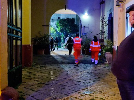 Scoppia un incendio nella Rsa: cinque anziani intossicati e ustionati - Corriere Salentino