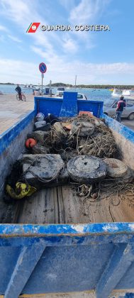 Ancore rudimentali, catene e relitti: dal mare di Porto Cesareo riemerge anche l’inciviltà - Corriere Salentino