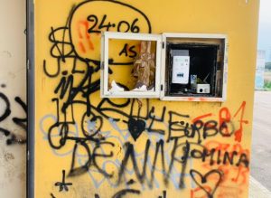 Area mercatale di Surbo in stato di abbandono: la denuncia di Scozzi - Corriere Salentino