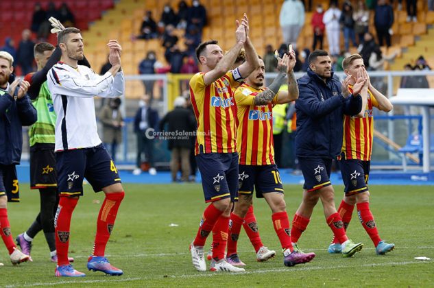 Il Lecce torna a vincere e rivede la A diretta: Coda fa 100 in serie B e regala 3 punti ai giallorossi - Corriere Salentino