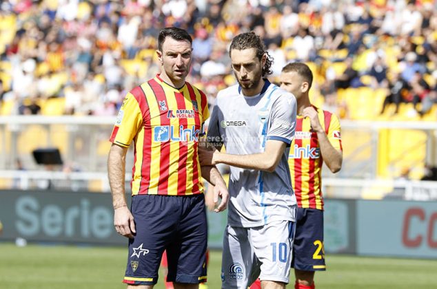 Un gol di Helgason regala al Lecce la terza vittoria di fila: un altro passo verso la A - Corriere Salentino
