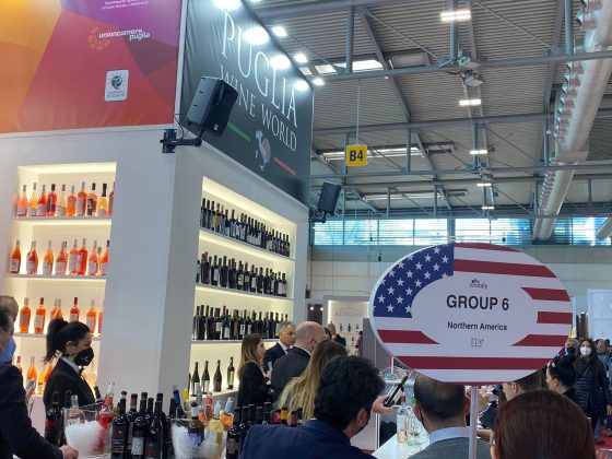 Seconda giornata della puglia al Vinitaly: presentato il portale regionale Pugliawineworld al servizio delle imprese - Corriere Salentino