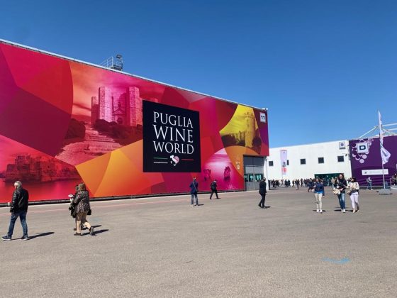 Seconda giornata della puglia al Vinitaly: presentato il portale regionale Pugliawineworld al servizio delle imprese - Corriere Salentino