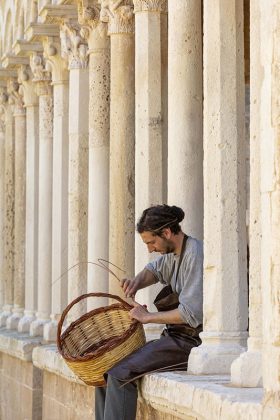 “Lu panieri” torna la storica fiera agricola della Festa della Madonna di Cerrate con la Santa Messa - Corriere Salentino