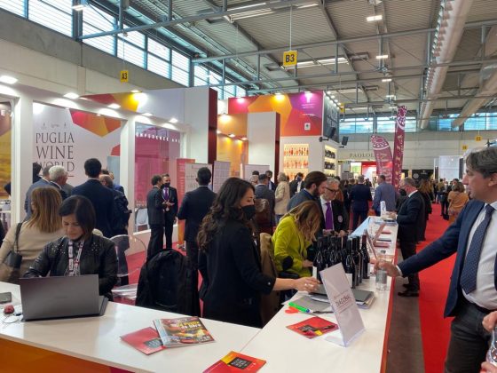 La Puglia al Vinitaly 2022, Pentassuglia: "Occasione importante per le nostre imprese e le nostre eccellenze" - Corriere Salentino