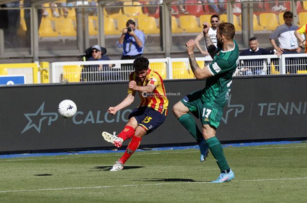 Il Lecce batte il Pisa e stacca un biglietto per la serie A: 2 a 0 davanti ad un Via del Mare in festa - Corriere Salentino