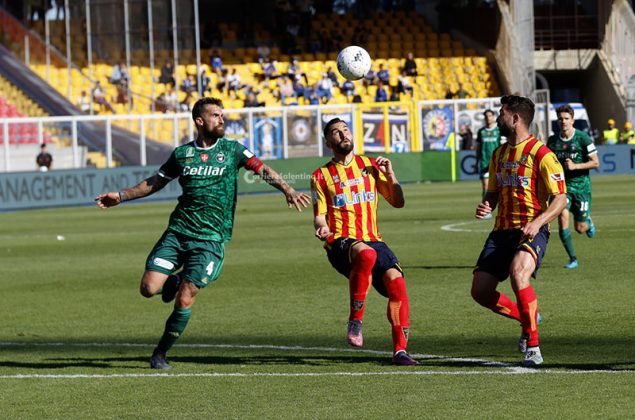 Il Lecce batte il Pisa e stacca un biglietto per la serie A: 2 a 0 davanti ad un Via del Mare in festa - Corriere Salentino