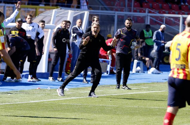 Il Lecce batte il Pisa e stacca un biglietto per la serie A: 2 a 0 davanti ad un Via del Mare in festa - Corriere Salentino