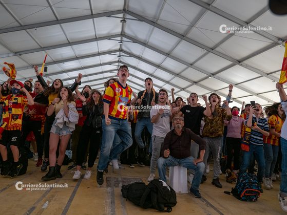 Dal sogno giallorosso all’incubo in pochi minuti. La delusione del PalaFiere per un autentico regalo al Vicenza - Corriere Salentino