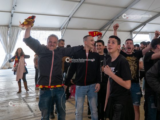 Dal sogno giallorosso all’incubo in pochi minuti. La delusione del PalaFiere per un autentico regalo al Vicenza - Corriere Salentino