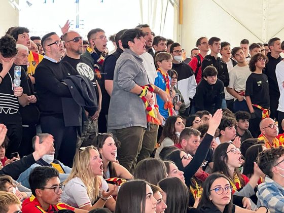 Dal sogno giallorosso all’incubo in pochi minuti. La delusione del PalaFiere per un autentico regalo al Vicenza - Corriere Salentino