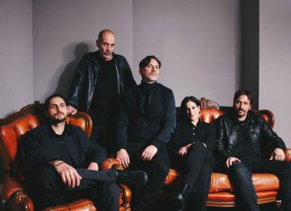 “Se tuerni”, vent’anni di musica contro la guerra nel nuovo singolo dei Nidi d’Arac