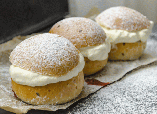 La ricetta del giorno: Panini dolci con crema al latte