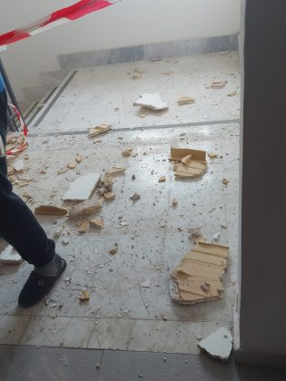 Cede il soffitto della residenza universitaria De Giorgi, la protesta degli studenti UDU - Corriere Salentino