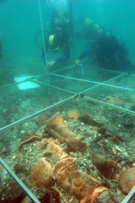 Nuove scoperte, antiche rotte: il Salento dell’olio e del vino nel “paesaggio” archeologico subacqueo di Torre Santa Sabina - Corriere Salentino
