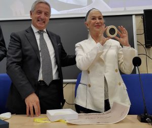 Dams, tesi di laurea con premio Oscar, Federica Romano ha intervistato l’attrice Helen Mirren per il suo lavoro di fine percorso sul mestiere dell’attore - Corriere Salentino