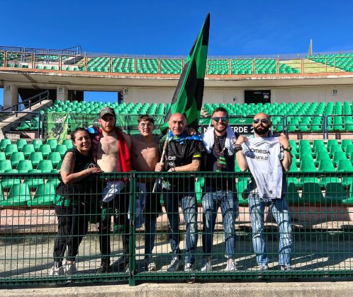 “A Lecce per partecipare alla festa in amicizia”: parla Luca, l’anima del tifo del Pordenone - Corriere Salentino