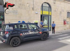 Rapina ufficio postale e fugge con un bottino da 8mila euro: indagine lampo incastra un 35enne - Corriere Salentino