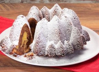 Ciambella al gianduia e nocciole