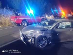 Violento impatto tra auto sulla statale: un conducente in ospedale, l'altro si allontana - Corriere Salentino