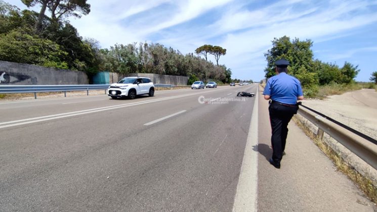 Tremendo schianto tra moto e bici sulla 275: muore 45enne, grave un 78enne - Corriere Salentino