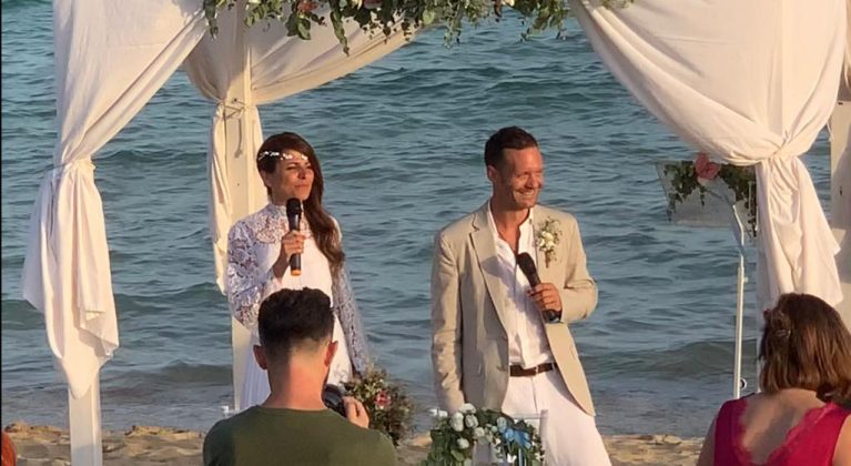 Maldive del Salento: sposi arrivano dal mare e immergono tutti in un sogno - Corriere Salentino