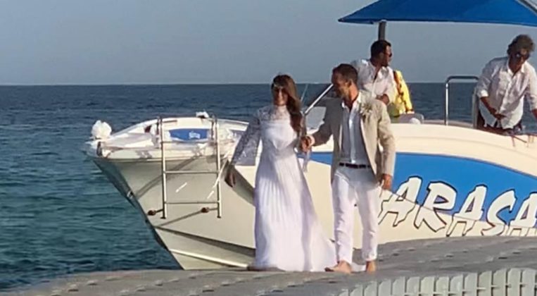 Maldive del Salento: sposi arrivano dal mare e immergono tutti in un sogno - Corriere Salentino