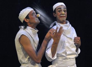 Fuochi Comuni special edition – il Teatro di Ultimi Fuochi propone “Clown spaventati panettieri”